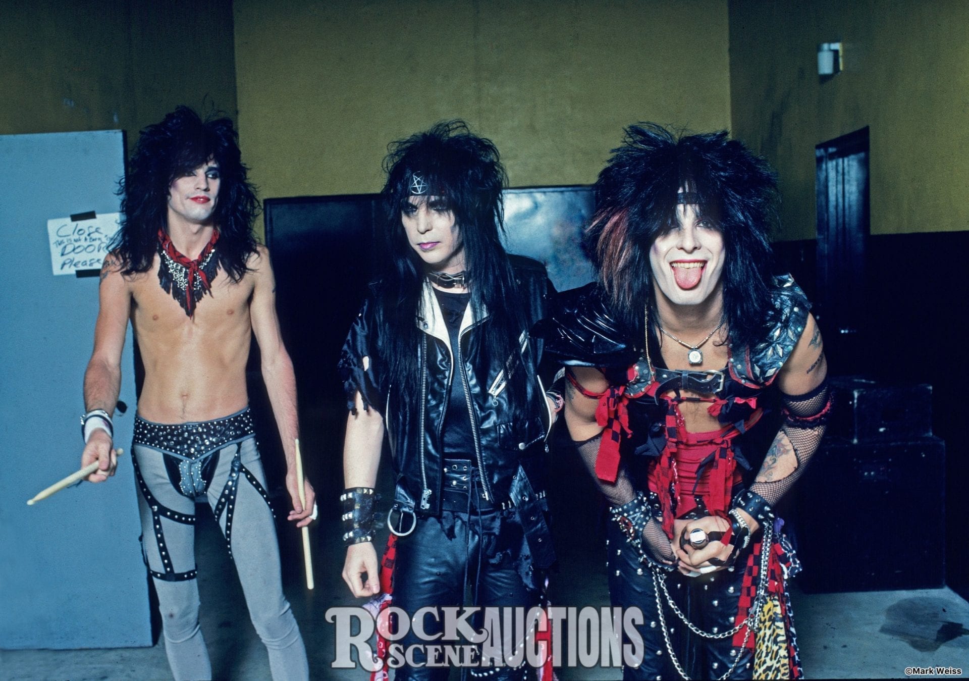 motley crue Archives - Page 3 of 3 - Rock Scene Auctions